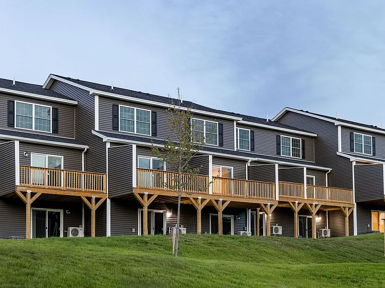 Estates at Langley Cove — Photo 41