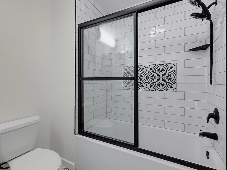 1150 J St #513 — Photo 15