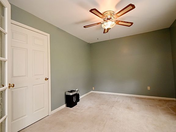 2nd image of 1648 Glens Dr