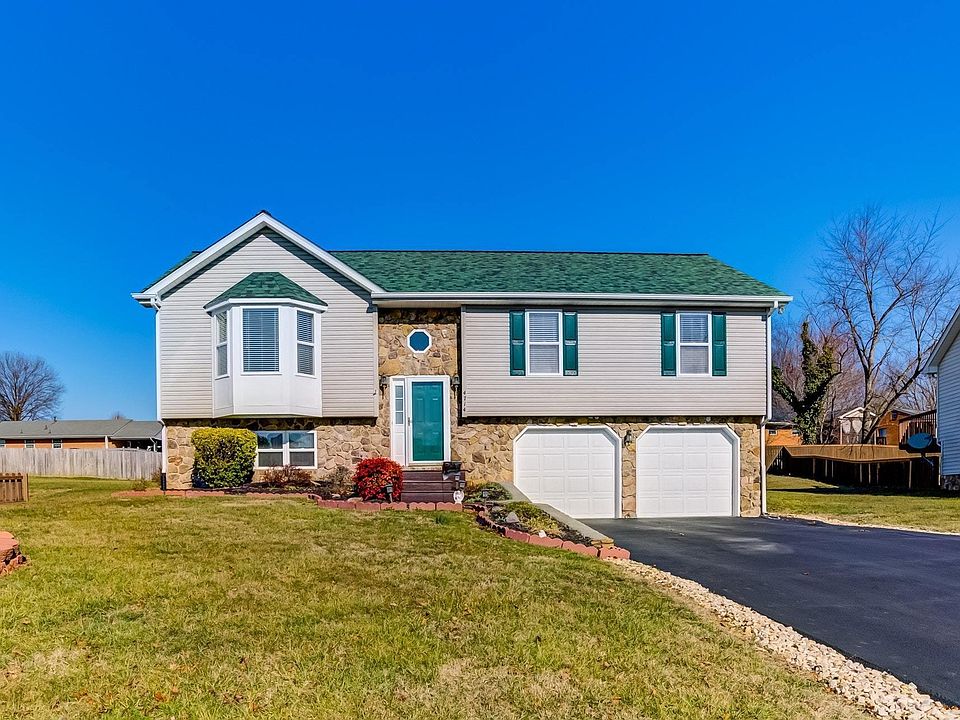 1st image of 4714 Faldo Cir NE