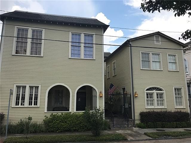 1st image of 1002 Jackson Ave #B