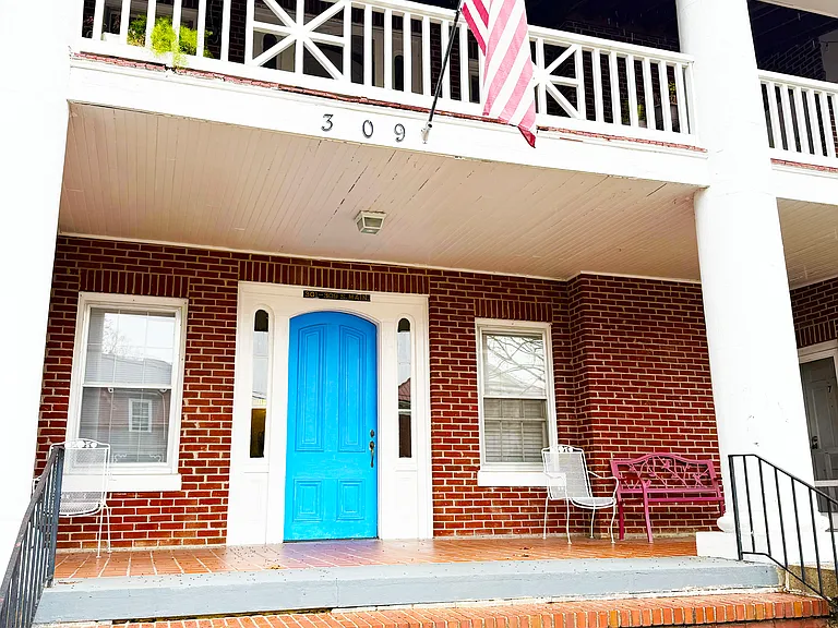 309 S Main St #9 — Photo 2
