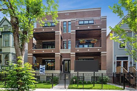 1st image of 3813 N Kenmore Ave #3S