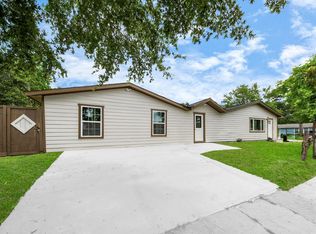 5903 Belneath St #B, Houston, TX 77033