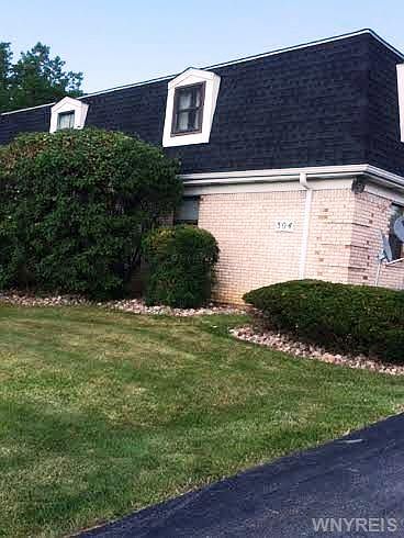 1st image of 304 Joe McCarthy Dr APT 4