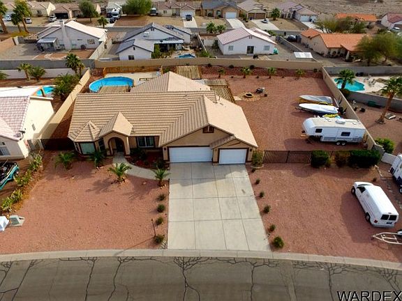 2nd image of 2042 E Jeffrey Dr