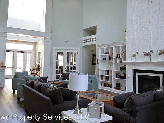 4th image of 2801 Chancellorsville Dr APT 726