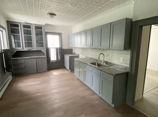 50-52-52 Vrooman Ave, Amsterdam, NY 12010