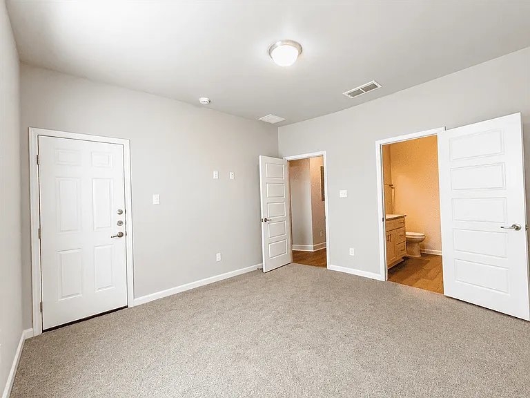 7161 Magnolia Vlg #101 — Photo 19