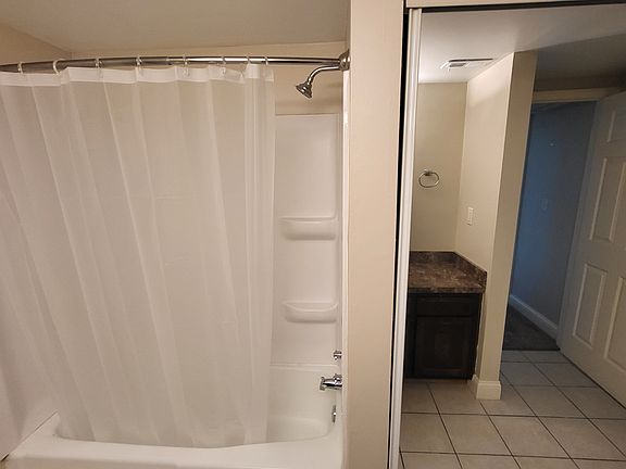 3rd image of 4410 S 27th St #C