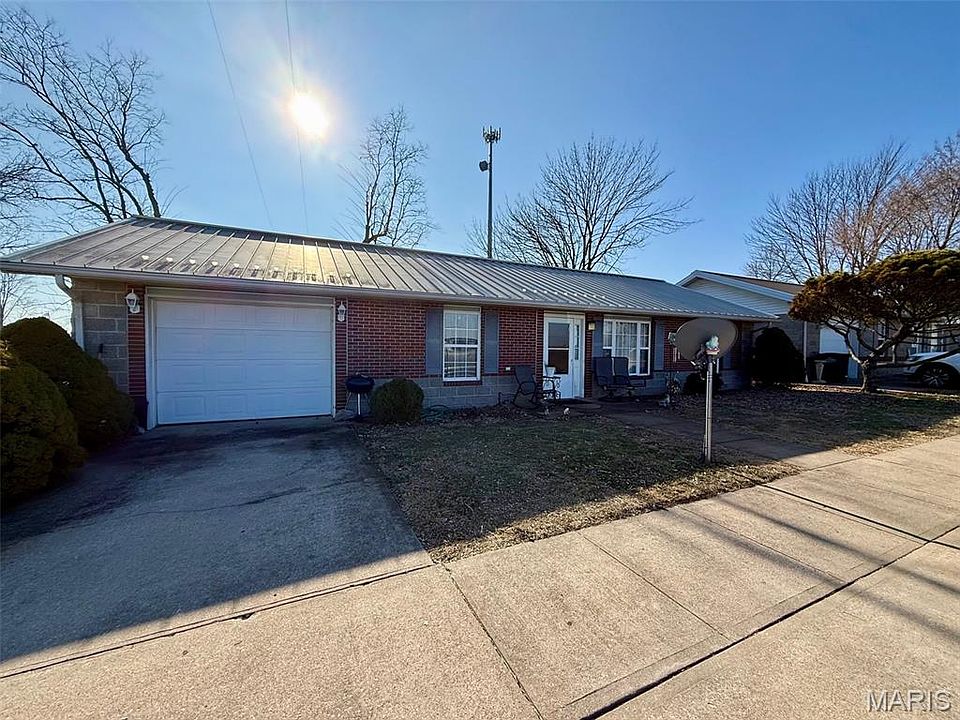 1st image of 1800 Cope Dr