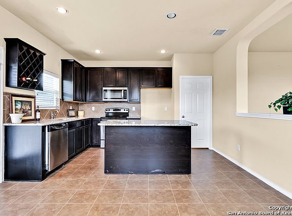 5th image of 6434 Palmetto Way