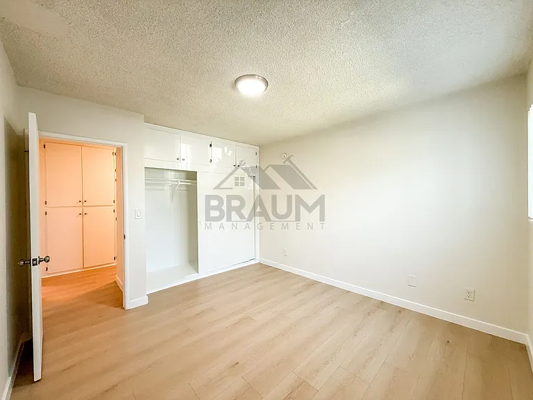 5131 Buffalo Ave — Photo 25