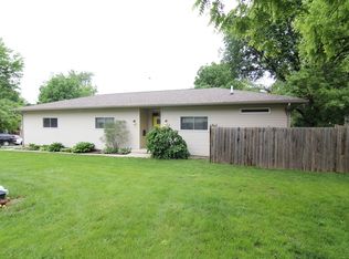 3907 Pleasant St, Des Moines, IA 50312