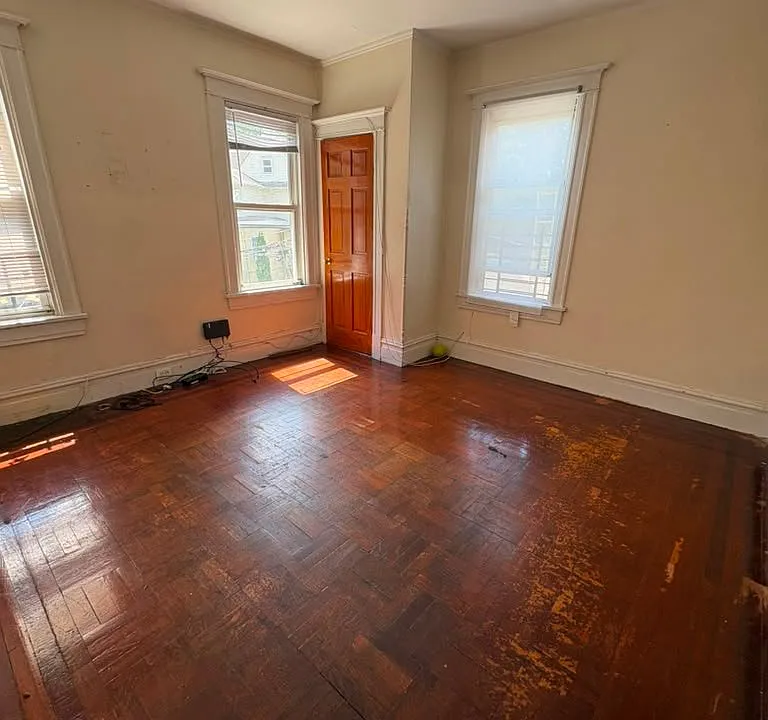 6 Landscape Ave #1