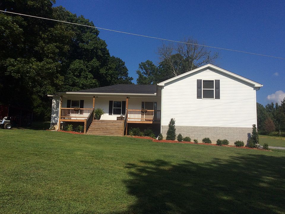 New Country  Home 
