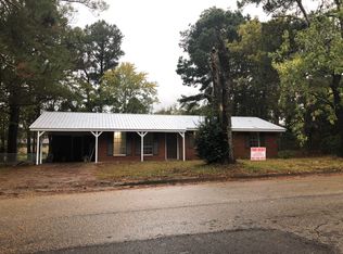 927 Parish Dr, Tupelo, MS 38801
