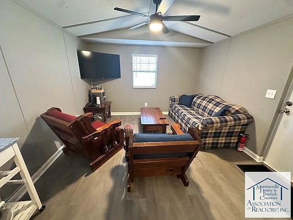 4th image of 5037 Kibler Valley Rd