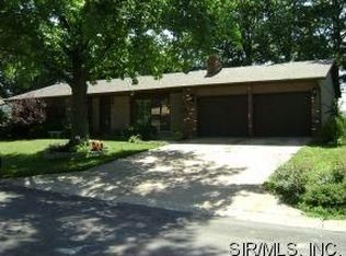 68 Glen Echo Dr, Glen Carbon, IL