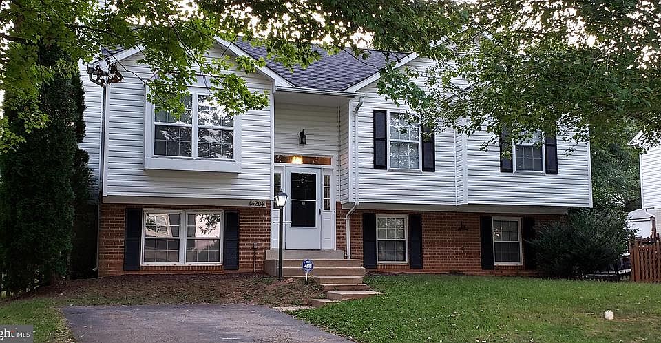 1st image of 14204 Regent Ct
