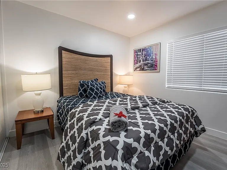 2364 Belvedere Dr — Photo 11