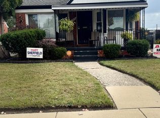 20210 Winthrop St, Detroit, MI 48235
