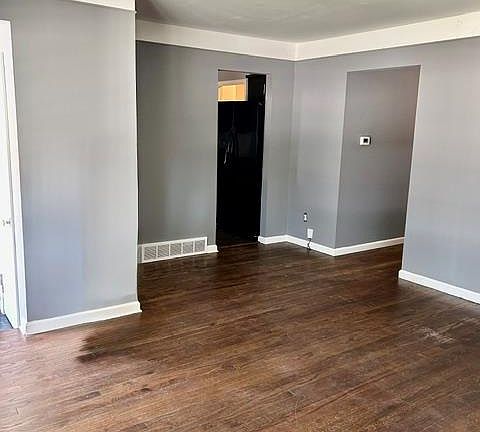 4th image of 26676 Richard Dr
