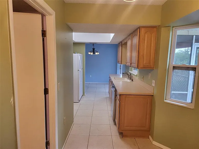 12165 Gulfstream Blvd — Photo 9