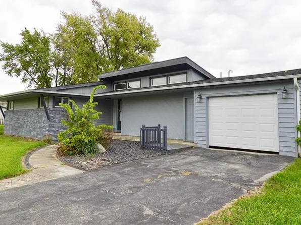 305 E State Road 28, Muncie, IN 47303
