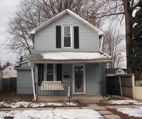 1st image of 206 East St