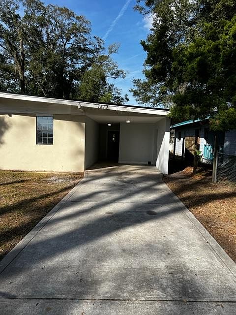 1st image of 7519 Free Ave Floor 7519