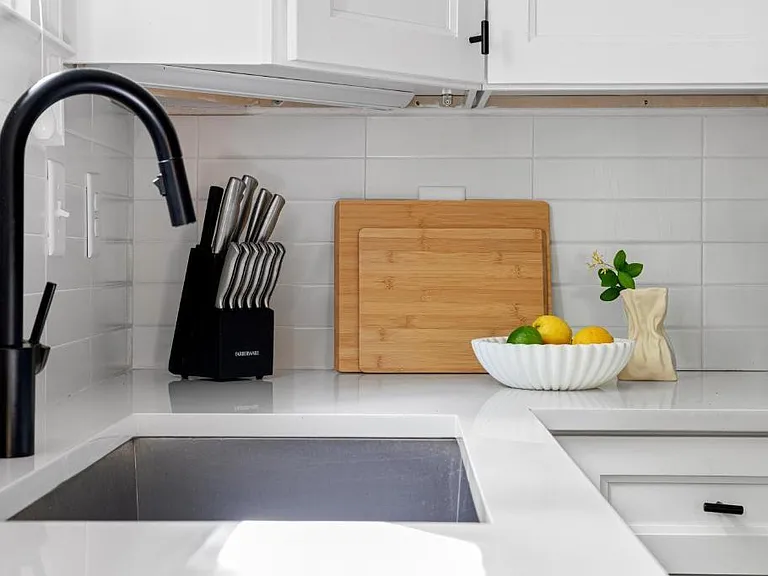 1054 Euclid Ave NE #CH — Photo 14