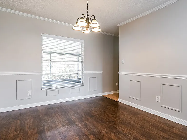 2629 Saffron Dr — Photo 7
