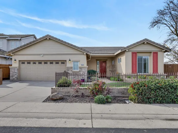 9272 Salmon Creek Dr, Elk Grove, CA 95624