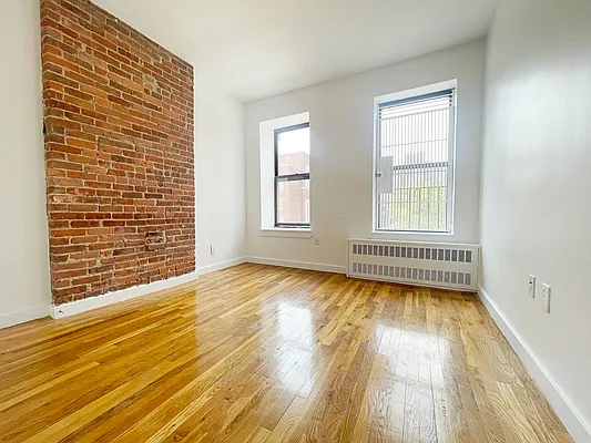 Rented by Compass | media 13