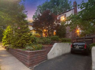 81 Degraw Ave, Teaneck, NJ 07666
