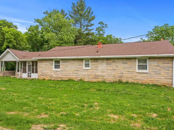 219 Hawthorne Dr, Bedford, IN 47421