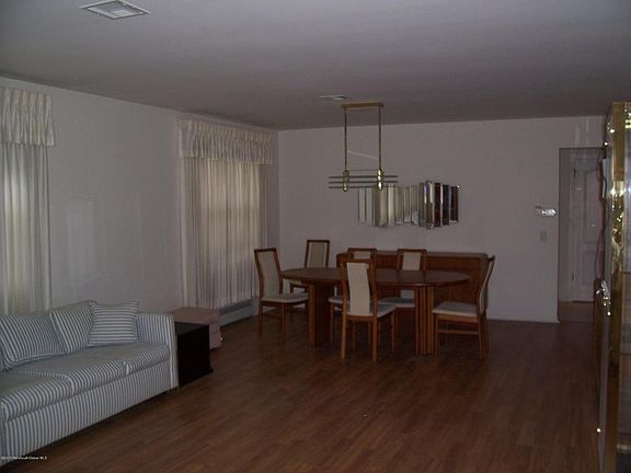5th image of 94 Paradise Blvd