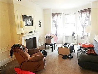 Rented by MAC Realty NY
