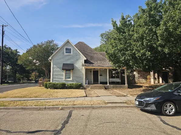 1925 S 10th St, Waco, TX 76706