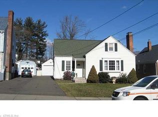 130 Saint James St, West Hartford, CT 06119