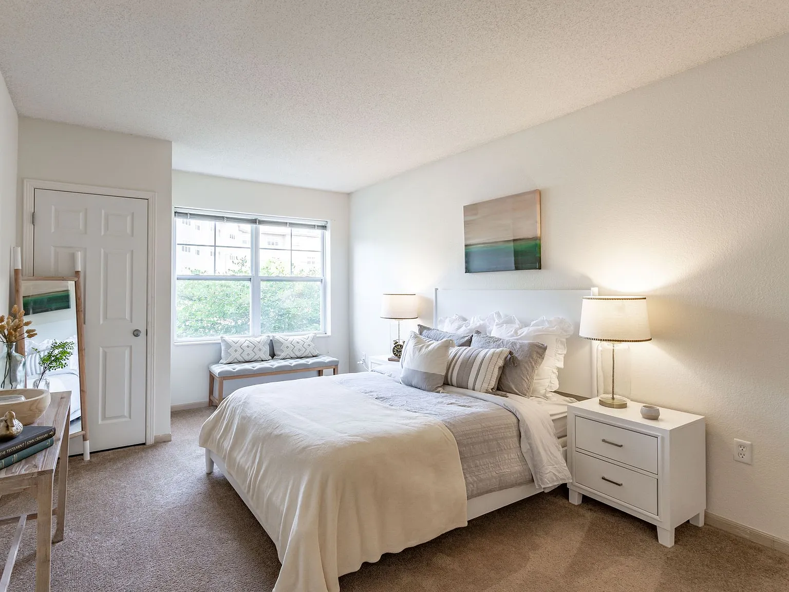 Lake Susan Apartments — Photo 3