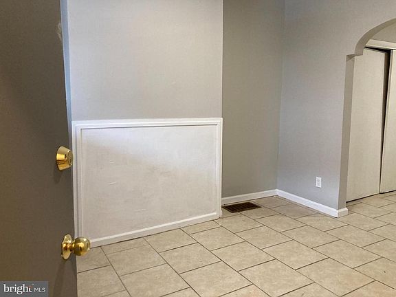 2nd image of 252 S Cecil St #250