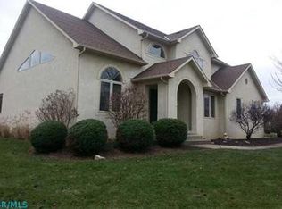 3777 Clay Bank Dr, Hilliard, OH 43026