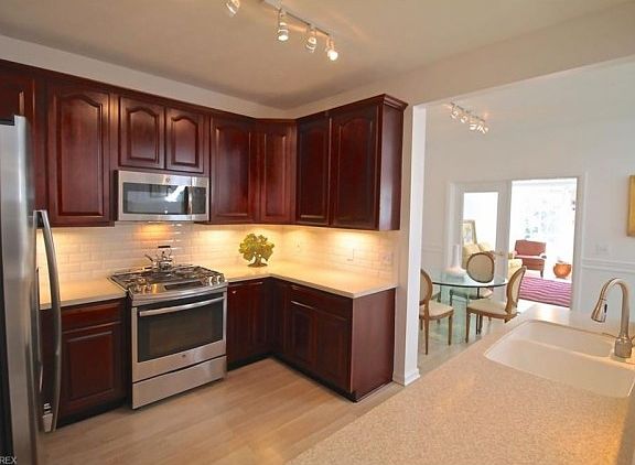 3rd image of 3424 Mallard Ct
