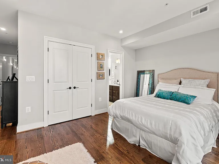417 Randolph St NW #2 — Photo 22