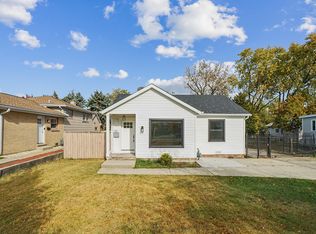 130 Parkview Dr, Northlake, IL 60164