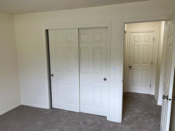 4th image of 185 E Sunset Way #1B