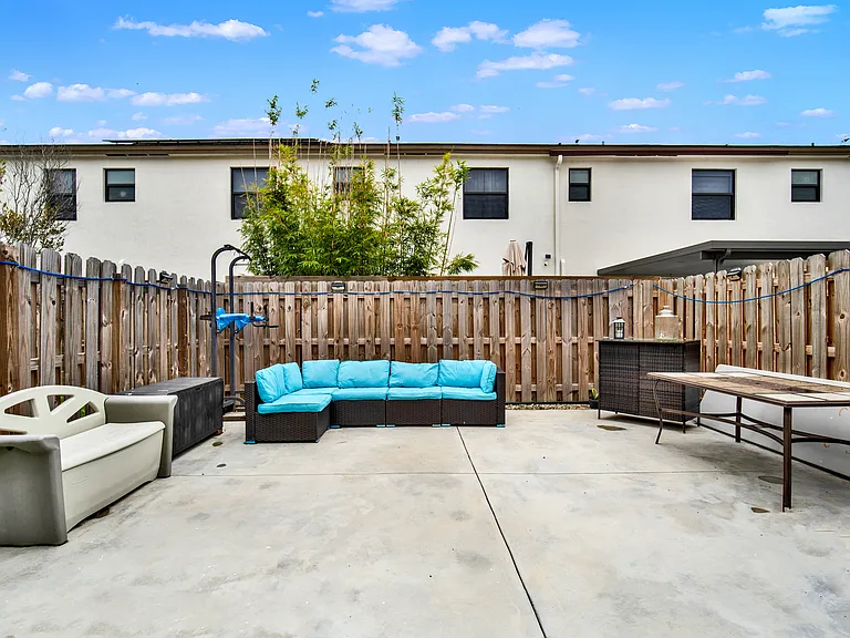 23461 SW 129th Pl — Photo 30