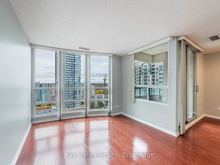 238 Doris Ave #2512 — Photo 8